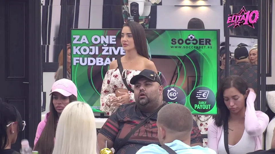 Laura potisnula pitanje o Terzi i Ivanu, a Anđela se osvrnula na iznenađenje za Dan zaljubljenih