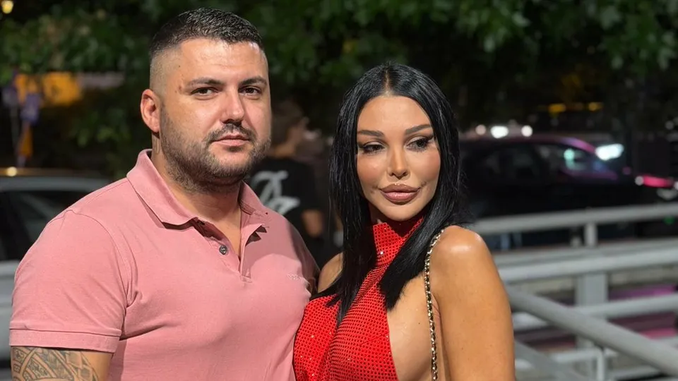 Asmin objavio fotografiju Maje Marinković uz prisnu poruku: „Moja omiljena budala, zauvek"