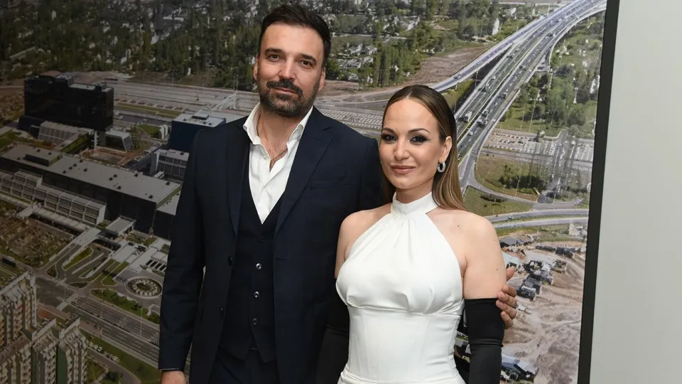 Jelena Tomašević o prvoj knjizi supruga Ivana Bosiljčića i svojim skrivenim talentima