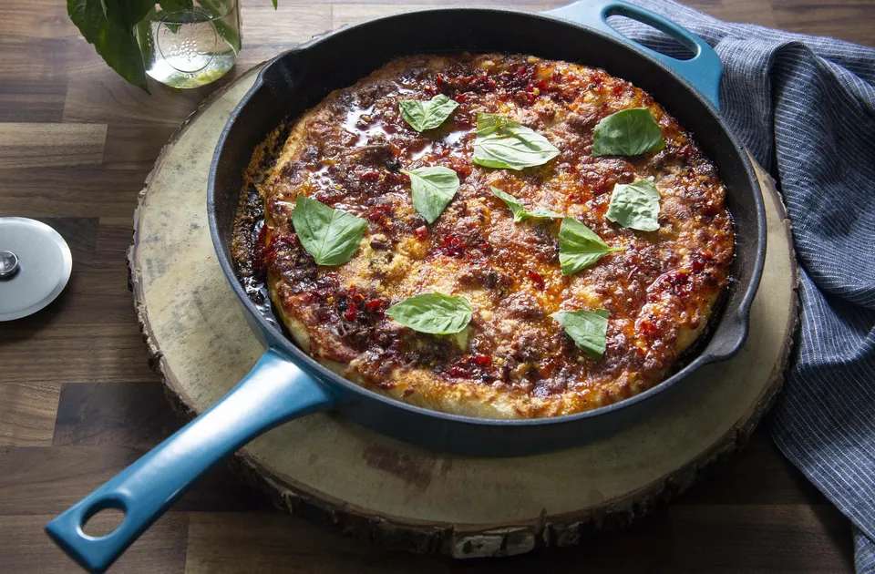 Hrskava pizza iz tave: Tajna je u jednom posebnom dodatku