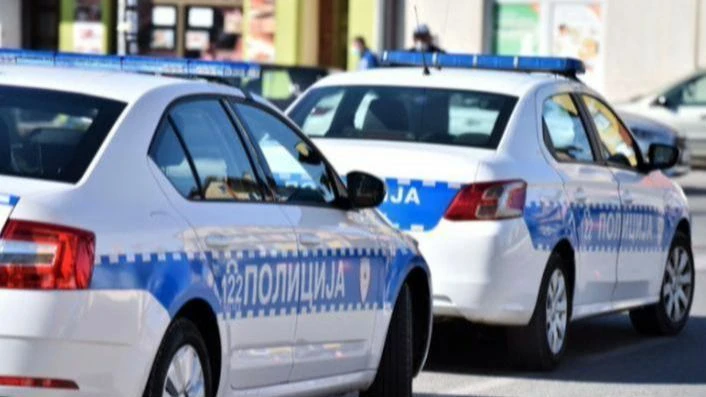 Poginuo vozač traktora koji je sletio s puta u Gornjoj Slabinji