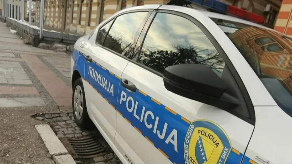 Brčaku kazna od pet godina i tri mjeseca zatvora za muškarca osuđenog za pokušaj ubistva supruge