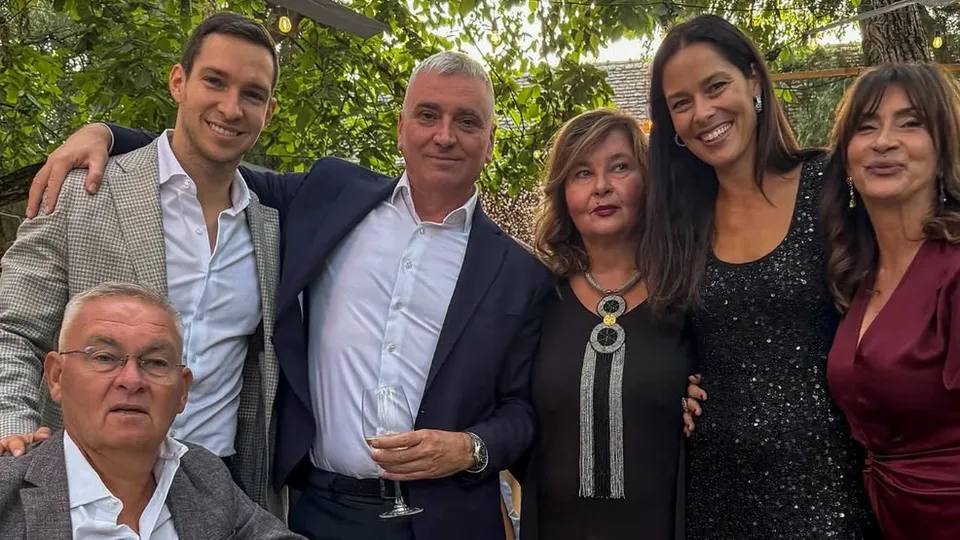 Ana Ivanović na svadbi uz oca i brata: "Proslavljamo ljubav, život i porodicu"