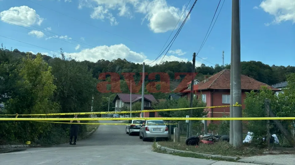 Poginuo motociklista u saobraćajnoj nezgodi u tuzlanskom naselju Solina, još jedna osoba povrijeđena