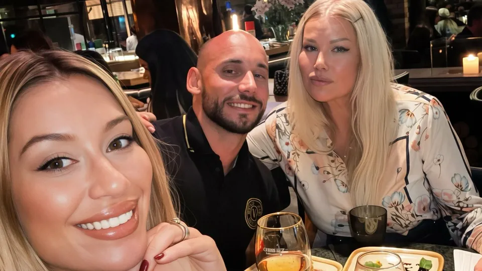 Tea Tairović raznežila pratioce: Emotivne fotografije povodom rođendana majke Božice