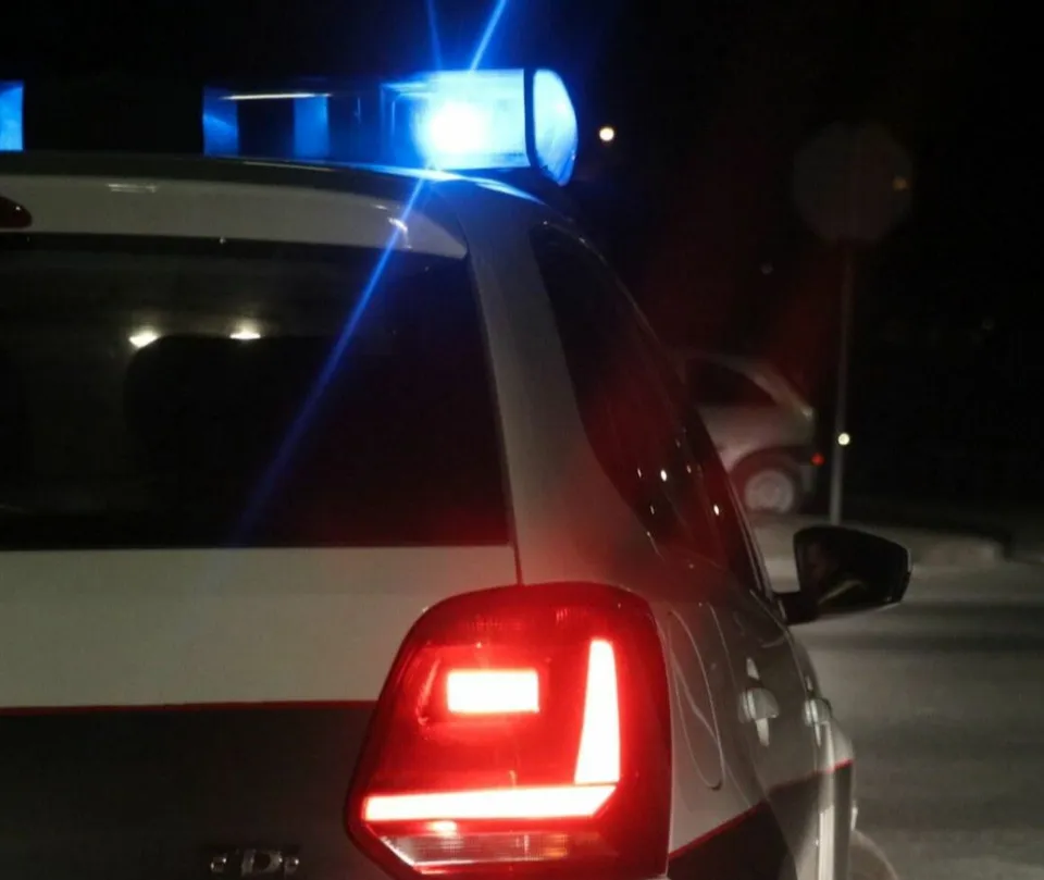 Kod muškarca u Travniku pronađena bijela praškasta materija za koju se sumnja da je droga