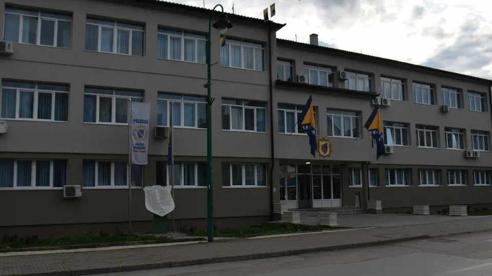 U Foči priveden vozač koji je upravljao vozilom sa 1,59 promila alkohola