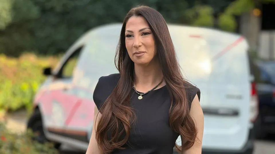 Nadežda Biljić stigla na svadbu Dee Đurđević: Nakon teškog perioda, spremna da zapeva za mladence