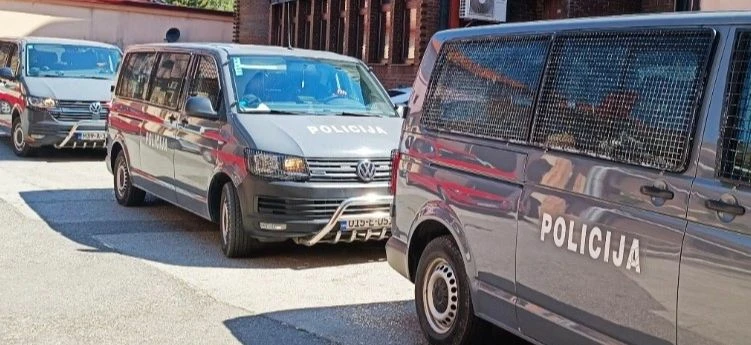 U Gračanici uhapšen muškarac osumnjičen za dvije teške krađe