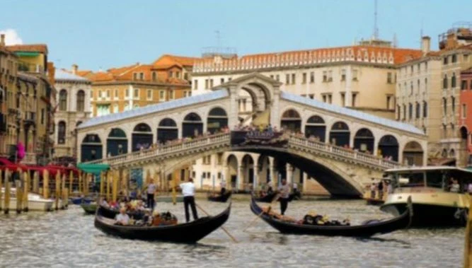Venecija diže broj dana za koje turisti plaćaju ulaz, evo ko je oslobođen naknade