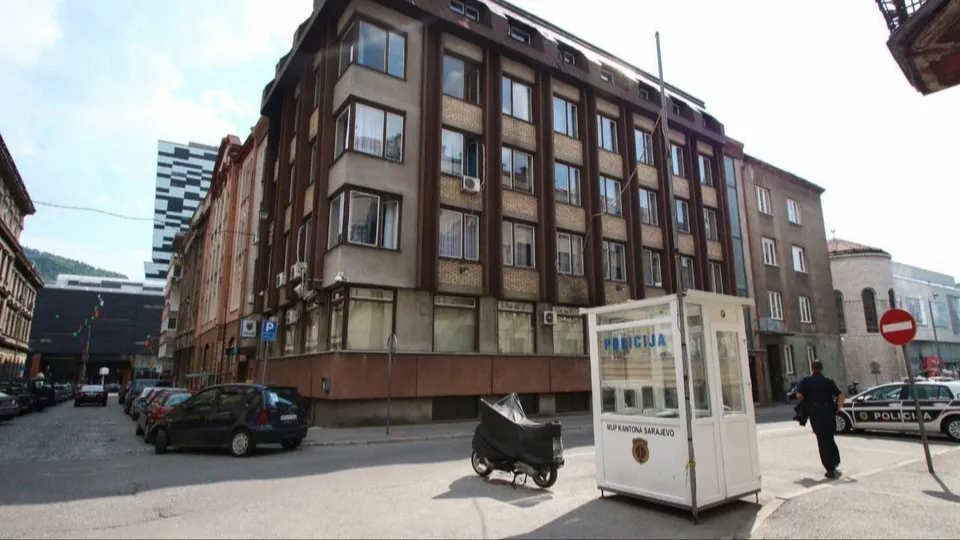 Uhapšen 21-godišnjak u Sarajevu, kod njega pronađena marihuana