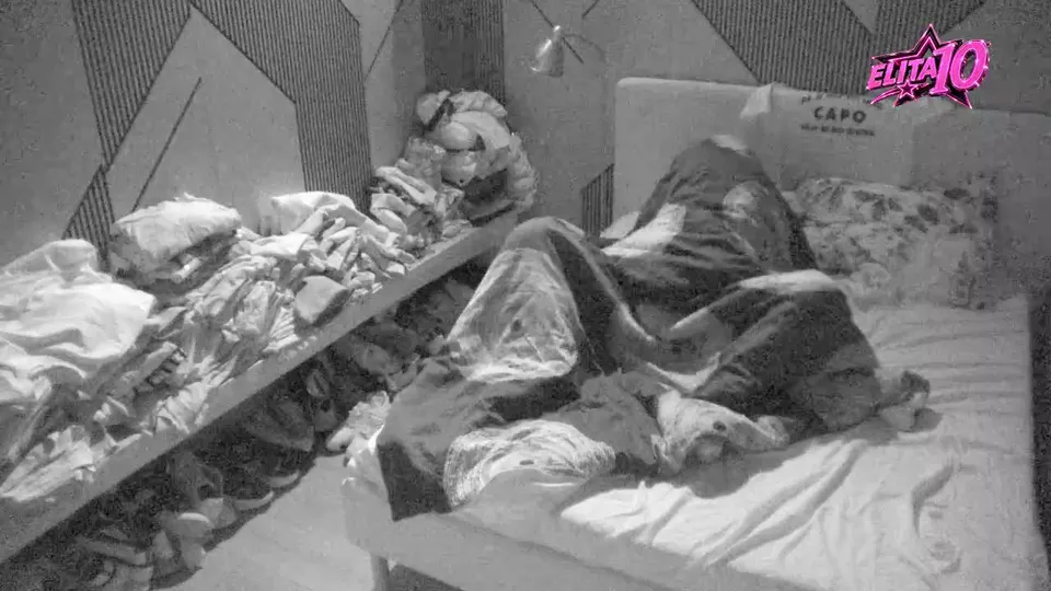 Aneli i Filip Car nakon mirne noći opet zapalili "Elitu": Nježnosti zamijenili vrelom akcijom