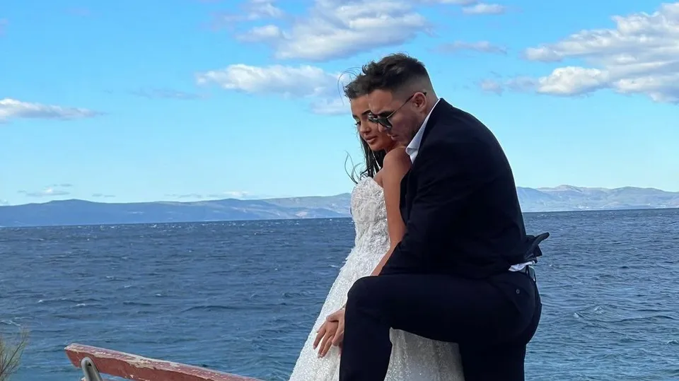 Emrah Emšo predstavio novu pjesmu „Klupa pored puta“