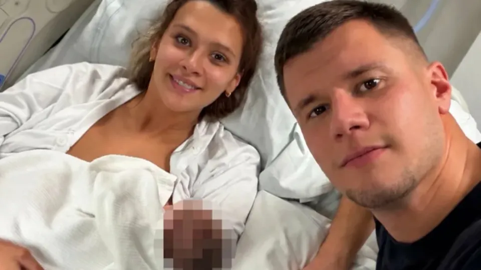 Pjevačica Lena Čolak prvi put progovorila o porođaju: Muž Stefan bio uz nju cijelo vrijeme