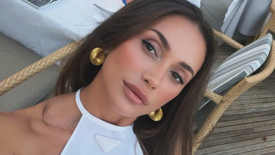 Bratanac Emine Jahović napunio 20 godina, maćeha Dušica mu uputila emotivnu čestitku