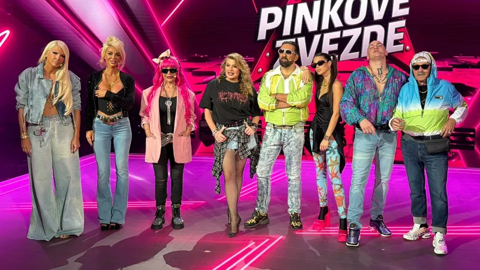 Tema devedesete na snimanju „Pinkovih Zvezda": ekipa se pohrla u retro stajling, čiji vas je oborio s nogu? (ANKETA)