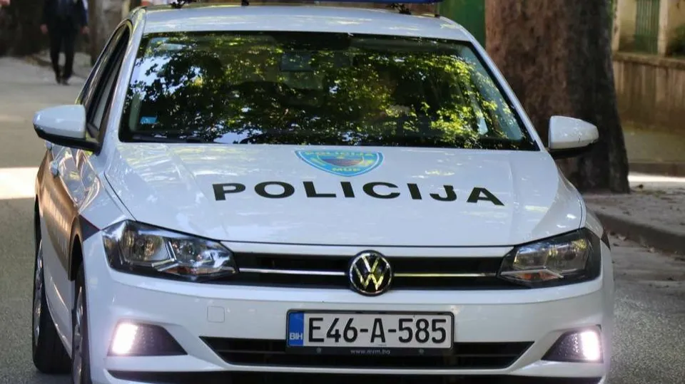 Jedna osoba poginula, jedna teško povrijeđena u saobraćajnoj nesreći kod Čapljine